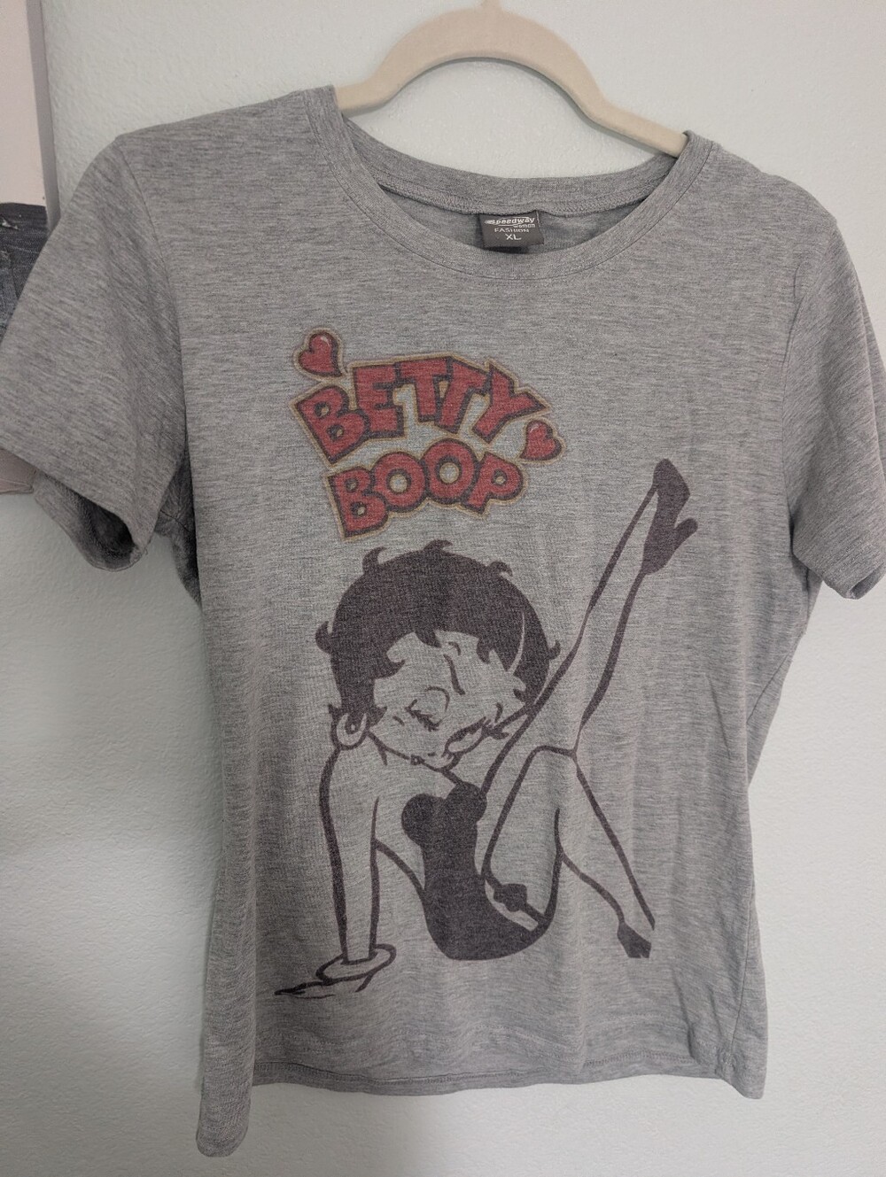 Betty Boop Graphic Tee in Heather Gray Size XL